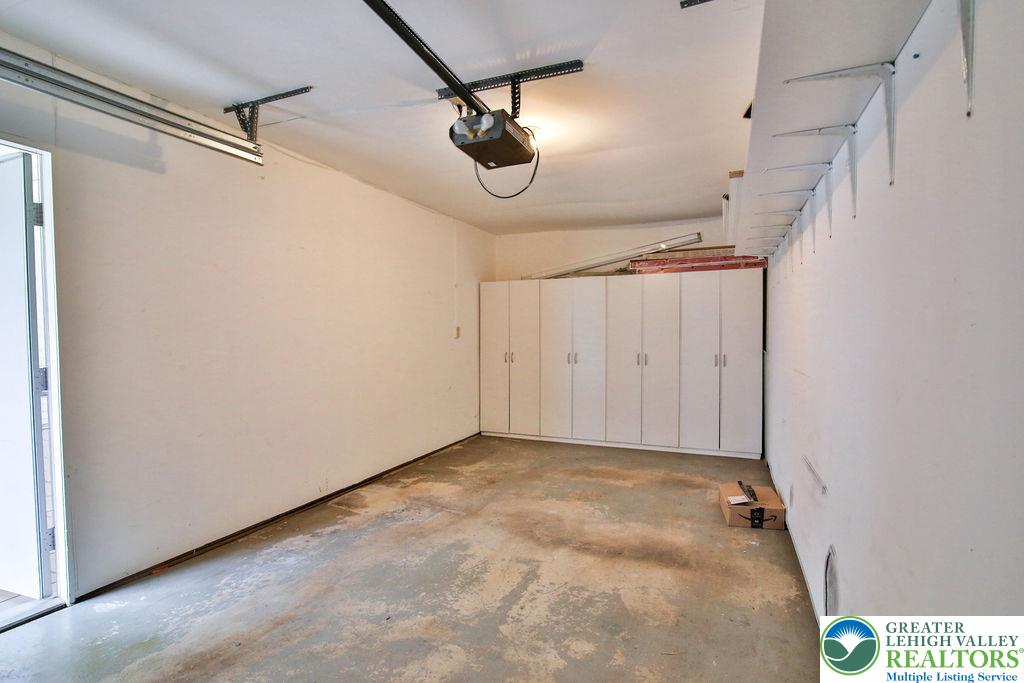 3 Fort Lee Court
