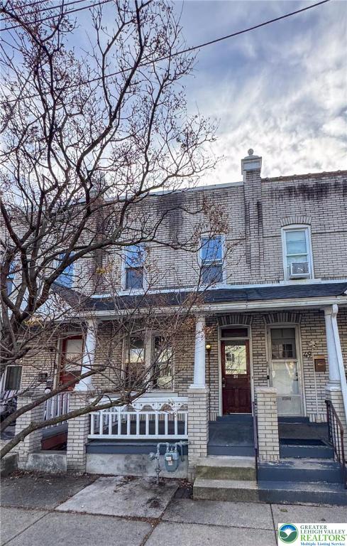 47 West Goepp Street