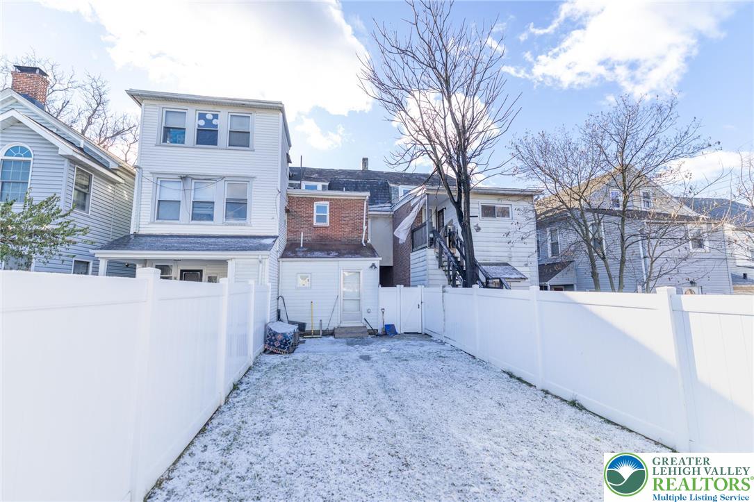 129 East Goepp Street