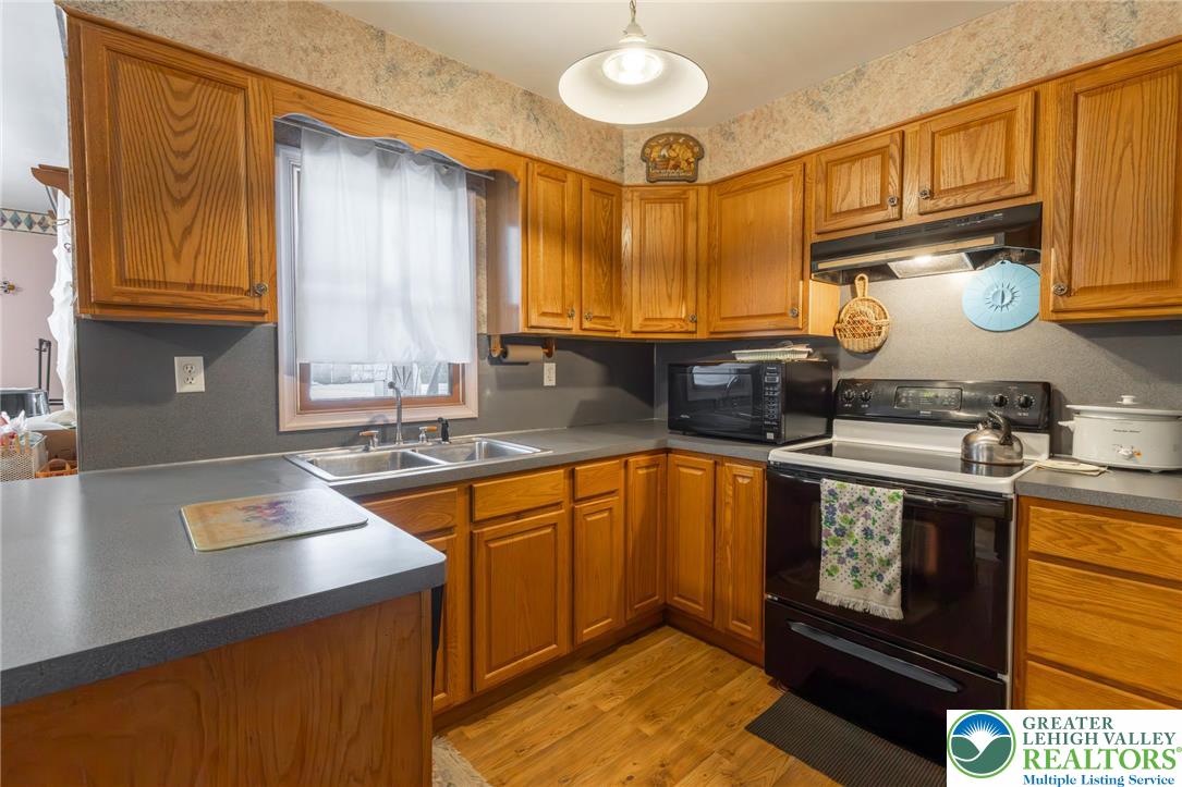 2544 5th Street