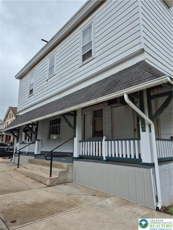 524 White Street