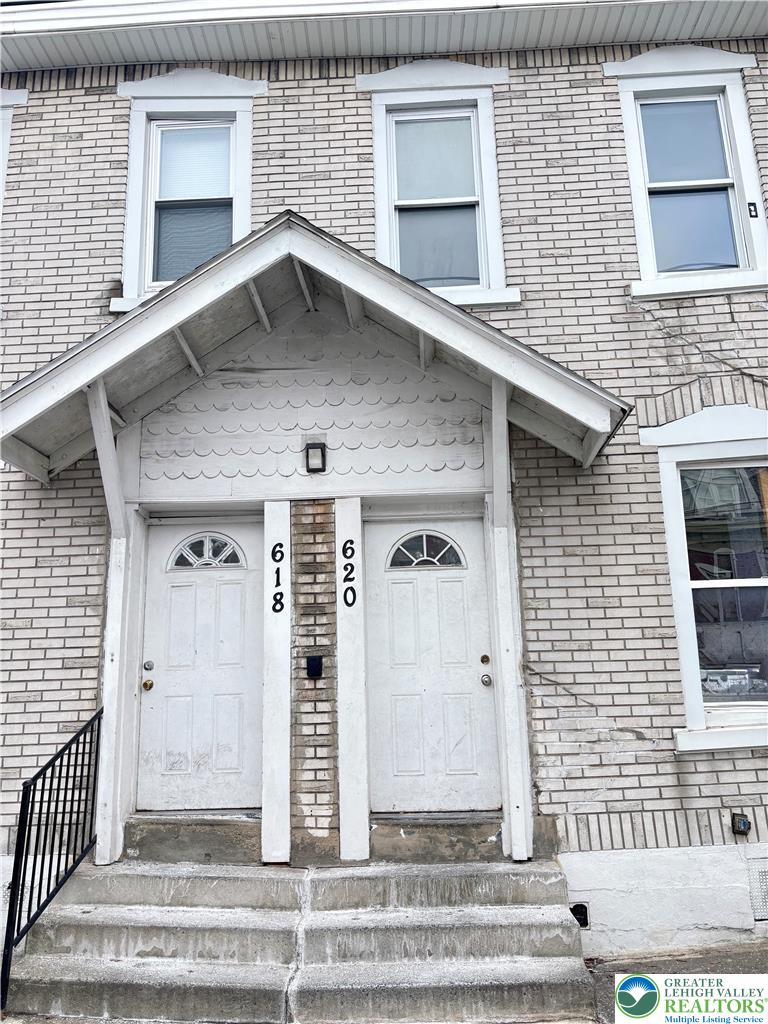 620 West Chew Street 2F