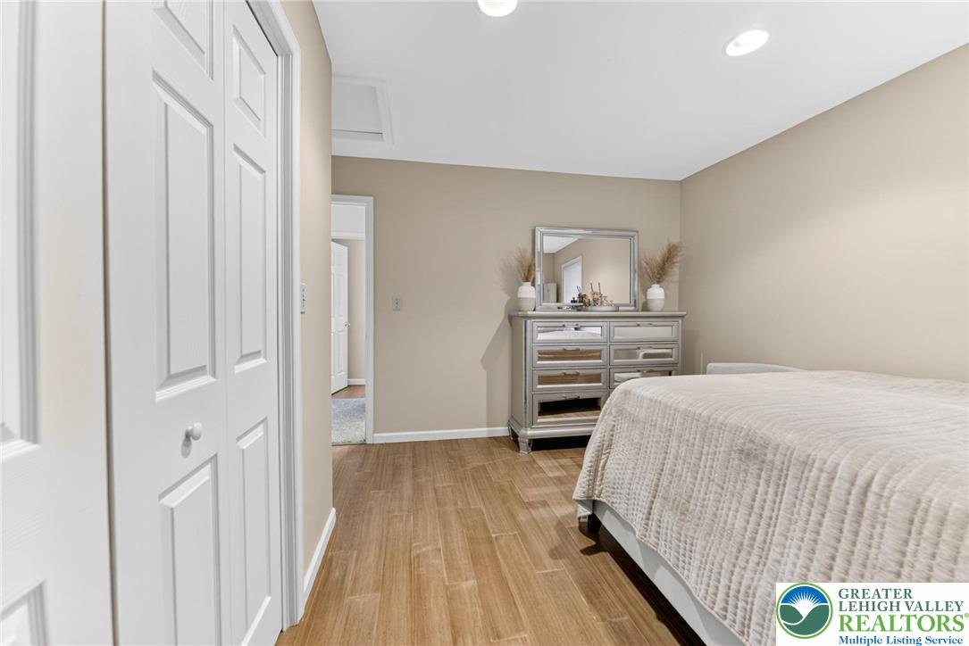 230 Hawthorne Village Court