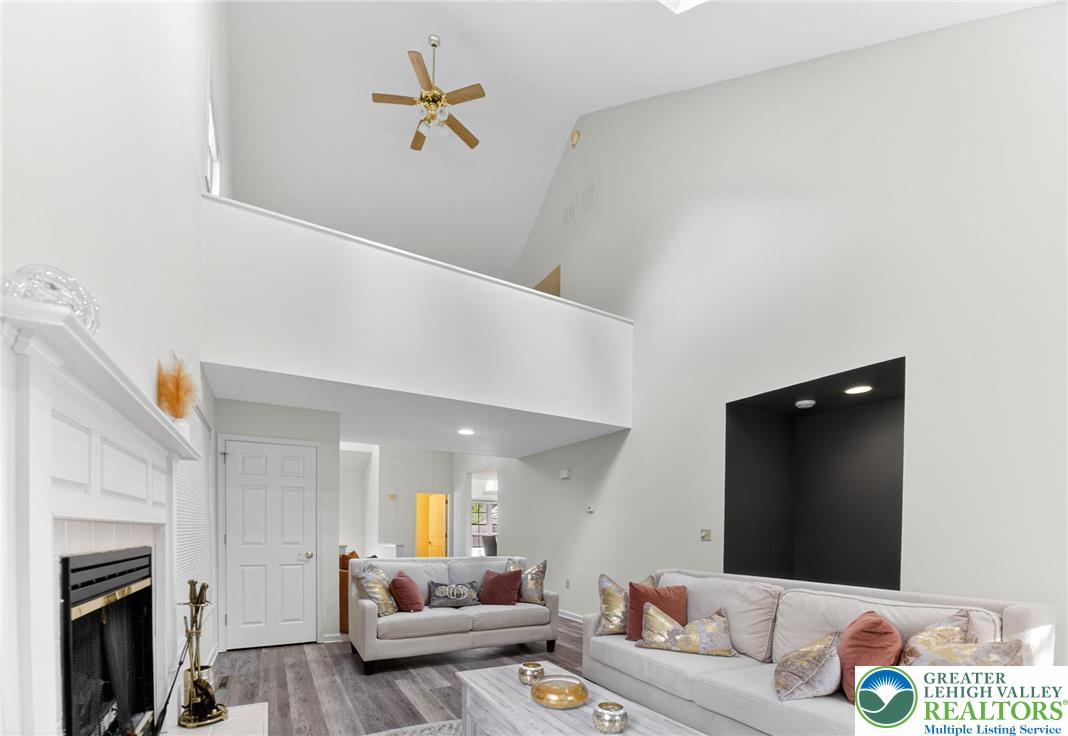 230 Hawthorne Village Court