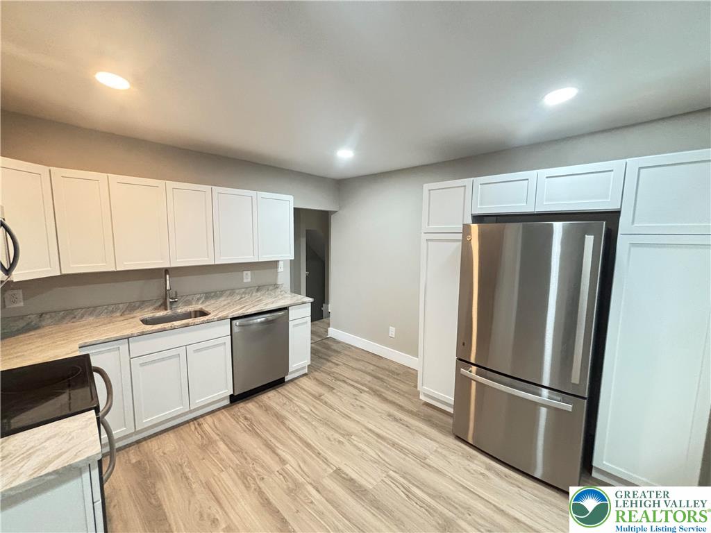 20 West Union Boulevard 3