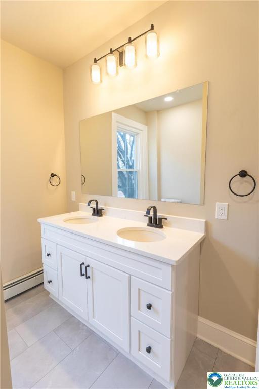 708 Main Street 2