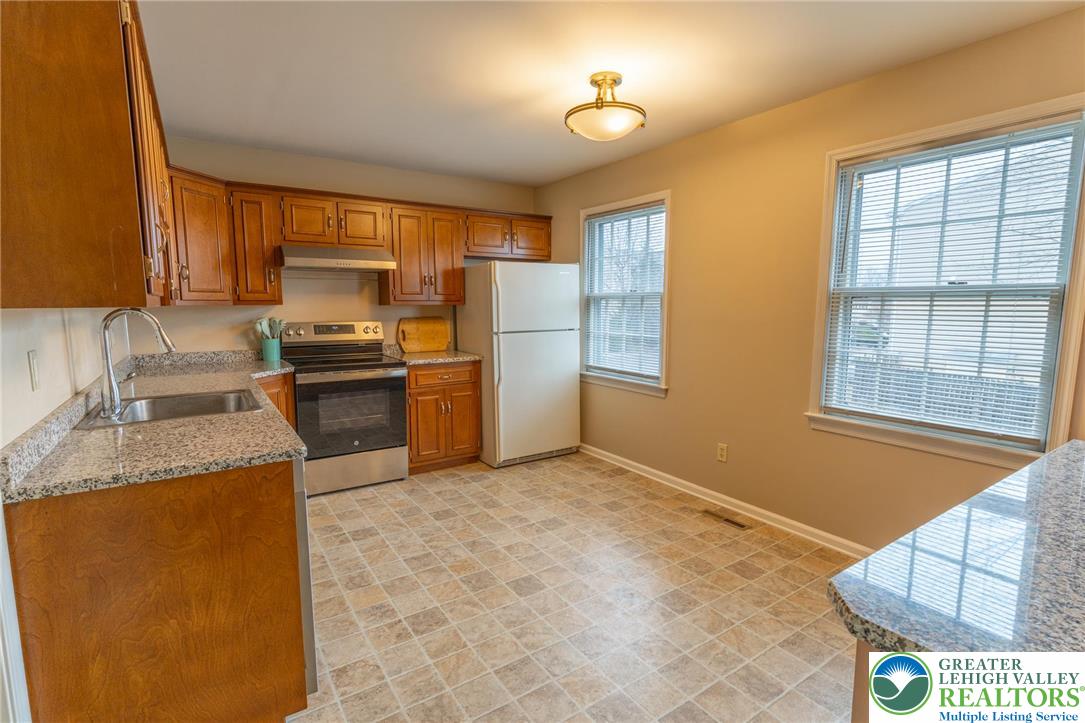 1049 Barnside Road