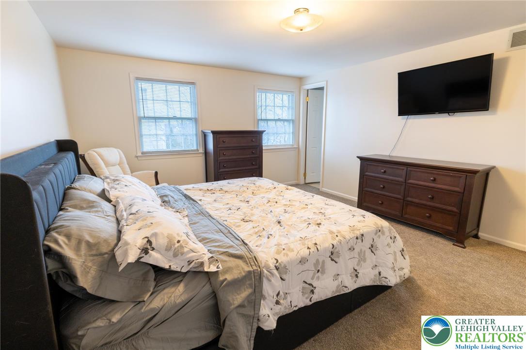 1049 Barnside Road
