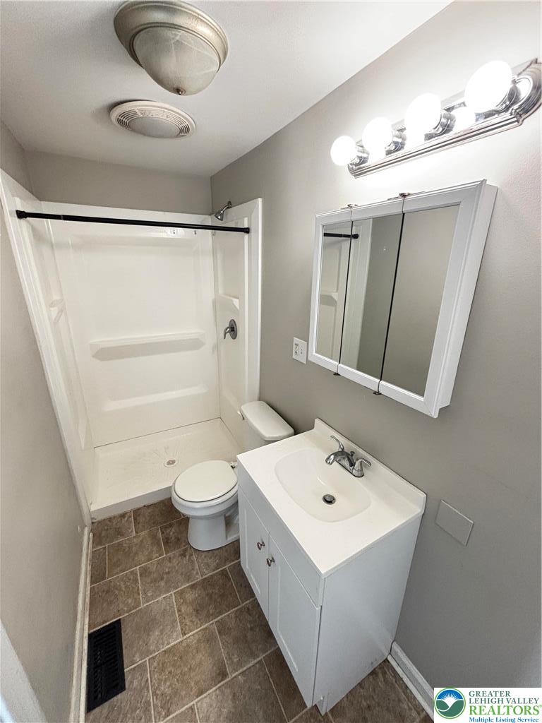 815 North Silk