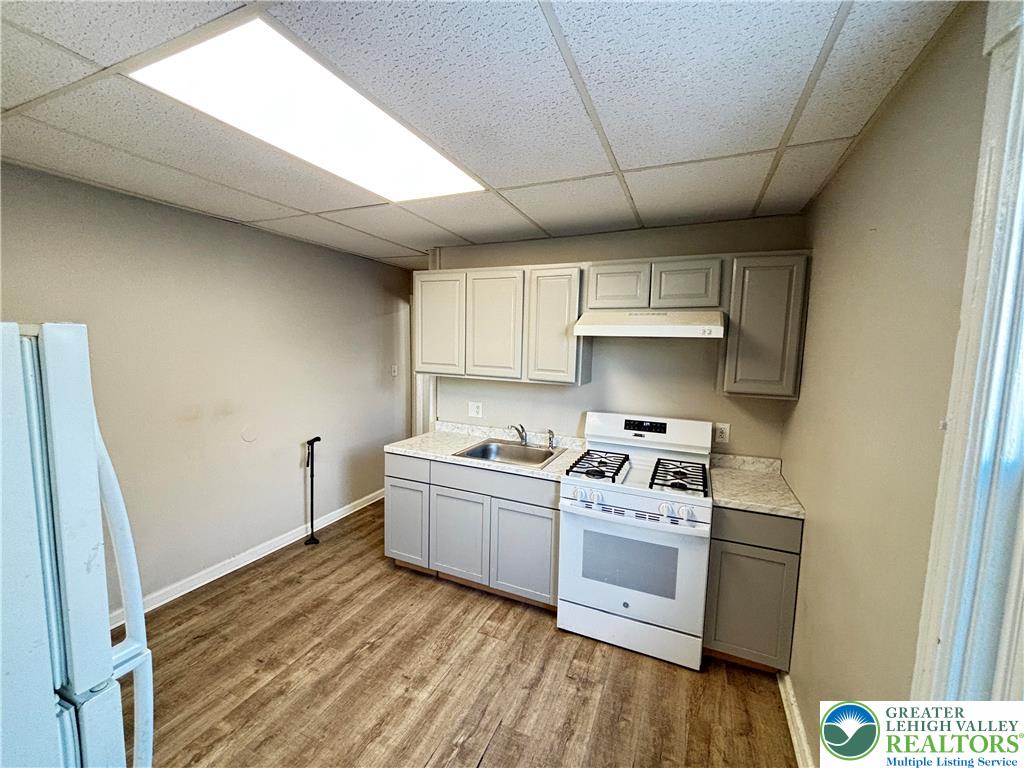 815 North Silk
