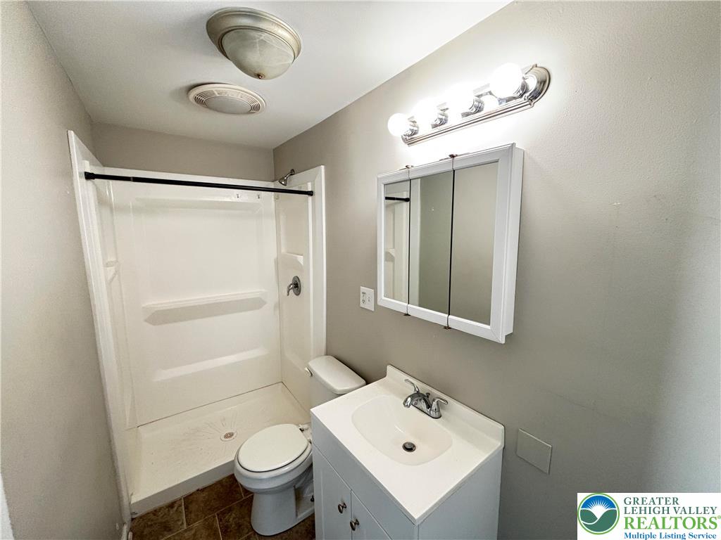 815 North Silk