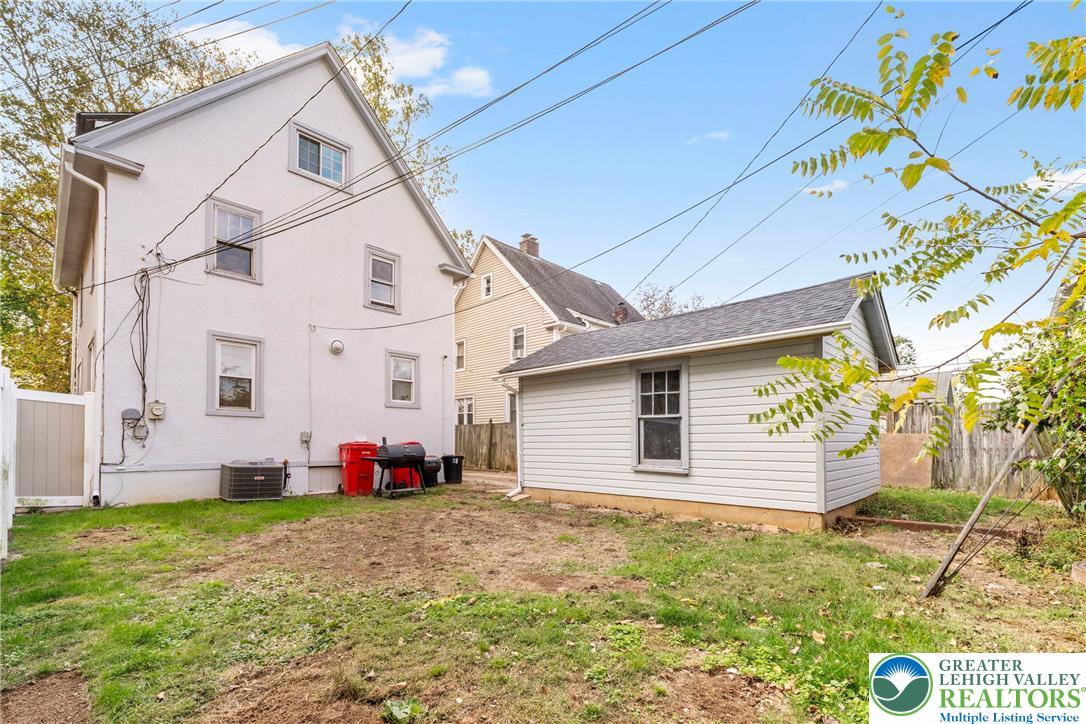 409 East Washington