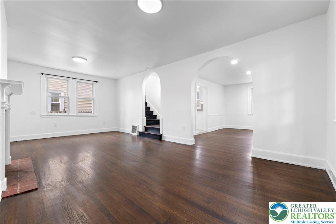409 East Washington