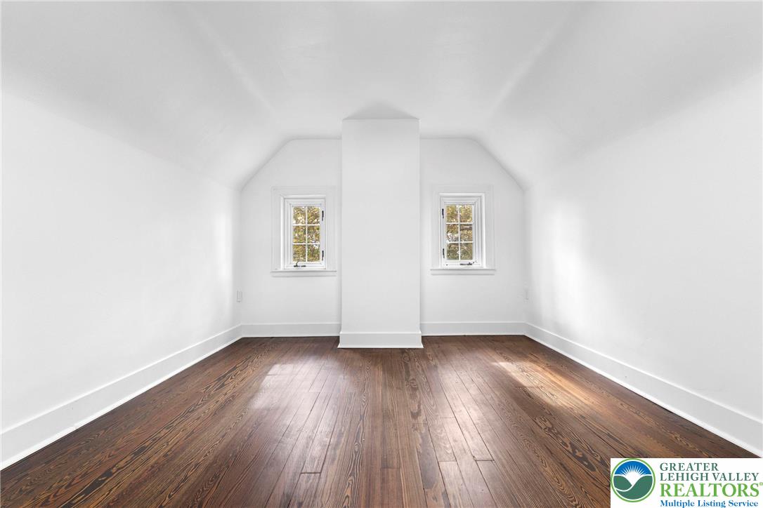409 East Washington