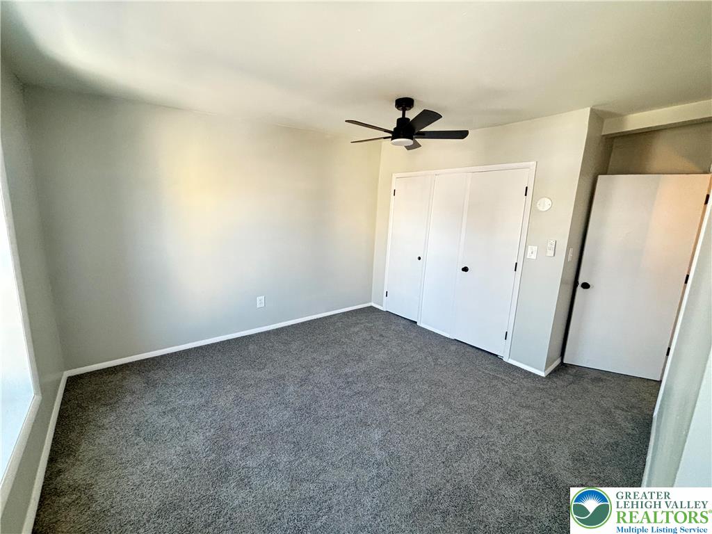 322 Ridge Avenue 1