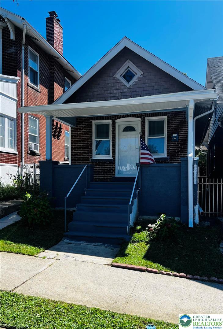 324 Hamilton Street