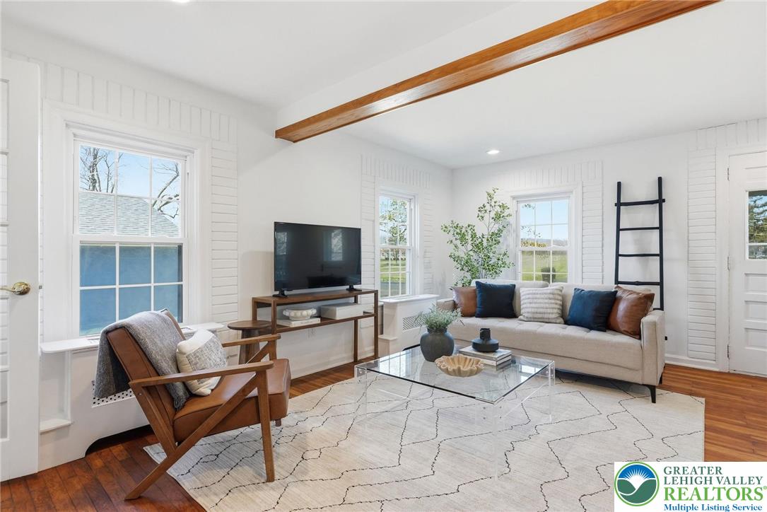 292 Walter Road