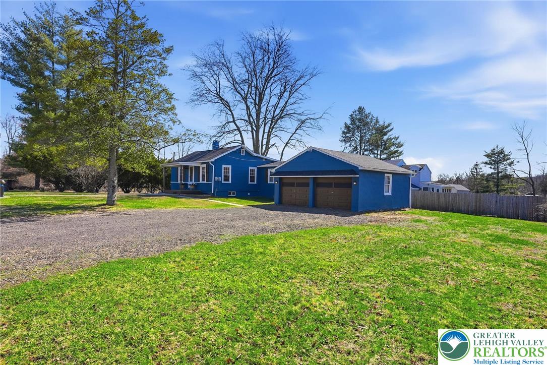 292 Walter Road