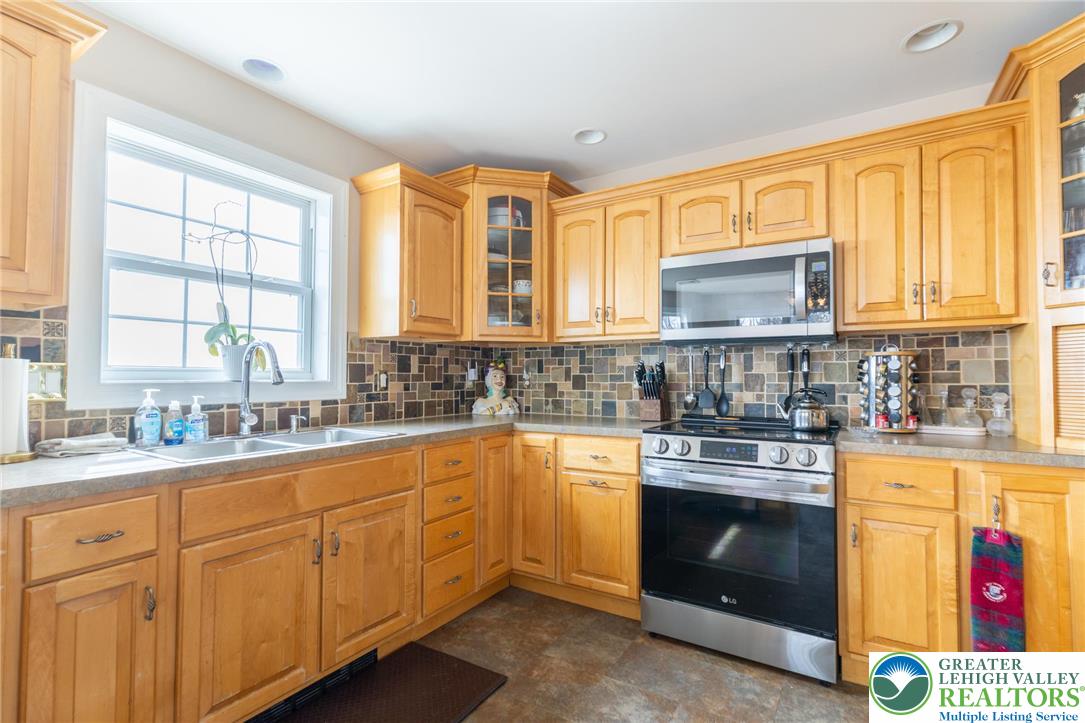 1231 Sky High Terrace