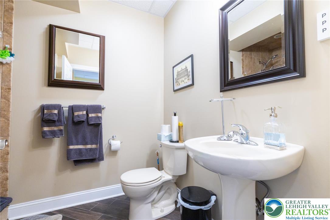 1231 Sky High Terrace