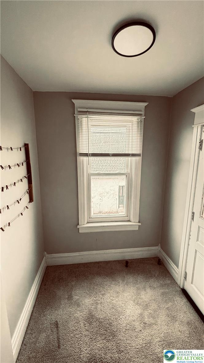 1044 Seventh Street