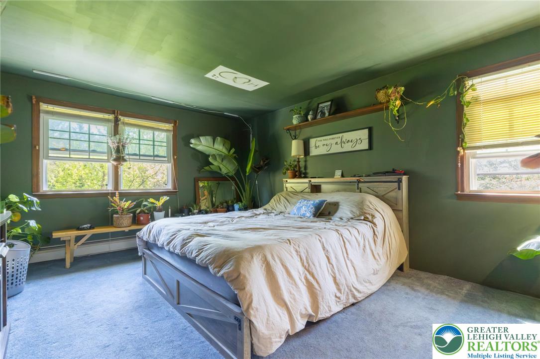 255 Park Drive West