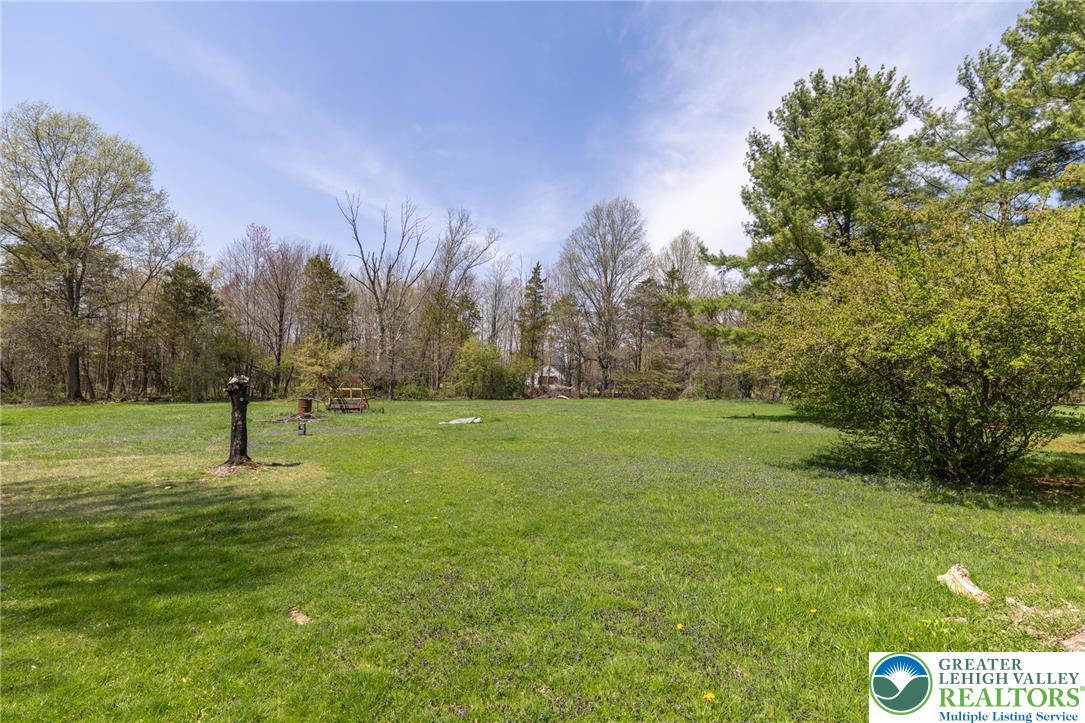 255 Park Drive West