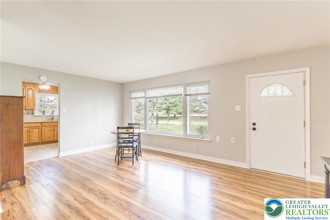 894 Hausman Road