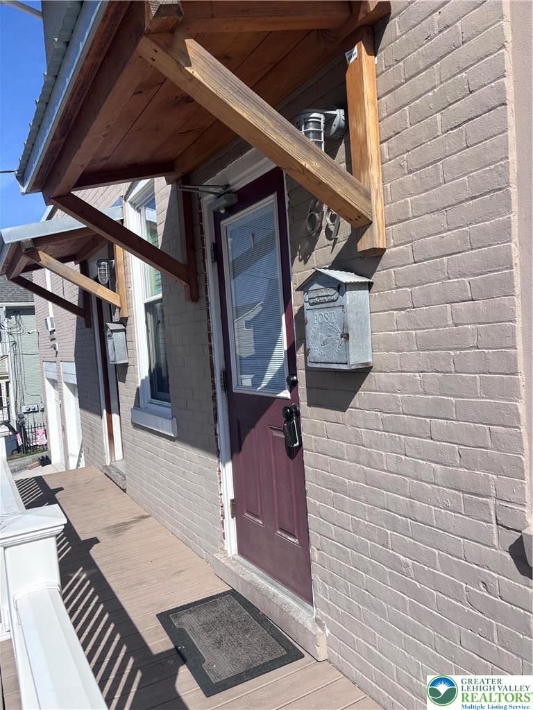 69 East Goepp Street