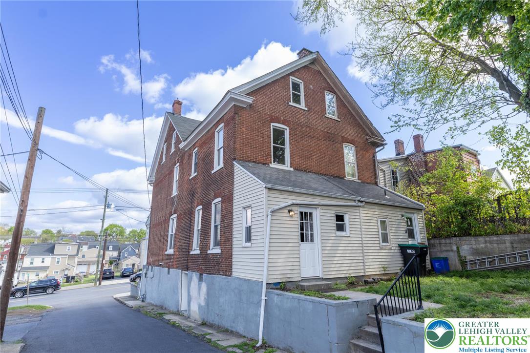 69 West Union Boulevard