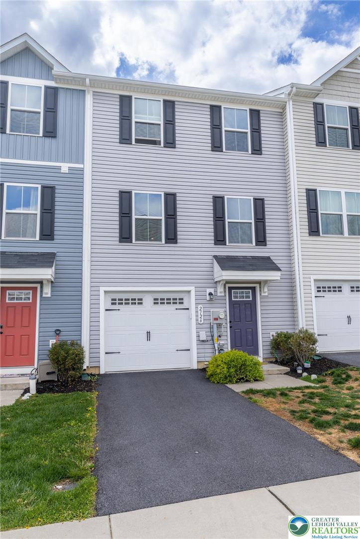 2126 Cross Country Road