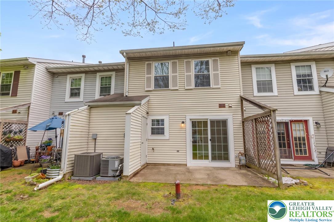 104 Empire Court