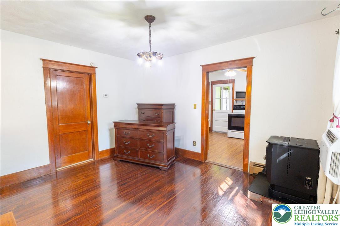 2049 Bushkill Park Drive