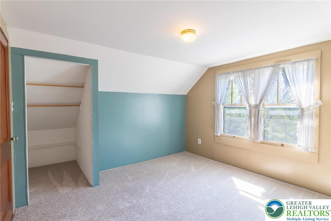 2049 Bushkill Park Drive