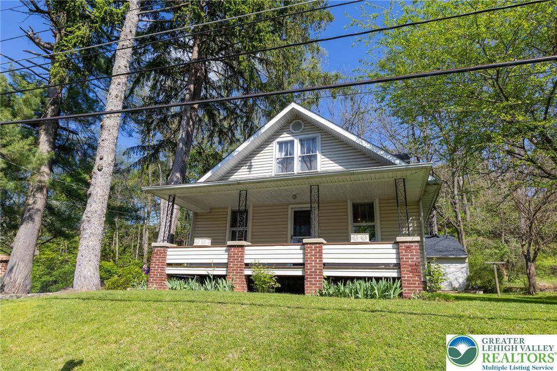 2049 Bushkill Park Drive