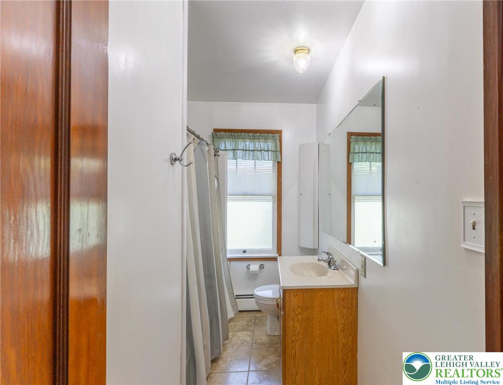 2049 Bushkill Park Drive