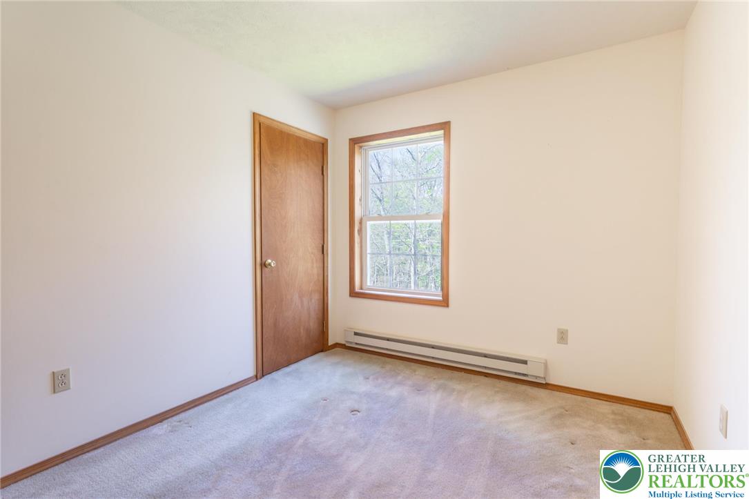 272 Schoolhouse Road
