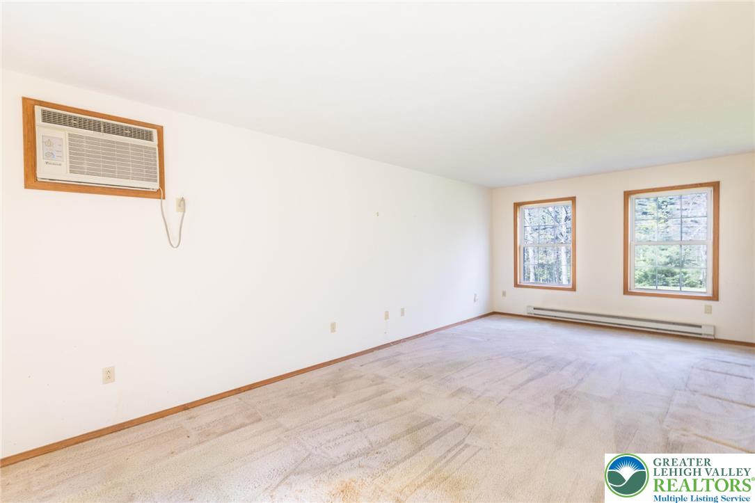 272 Schoolhouse Road