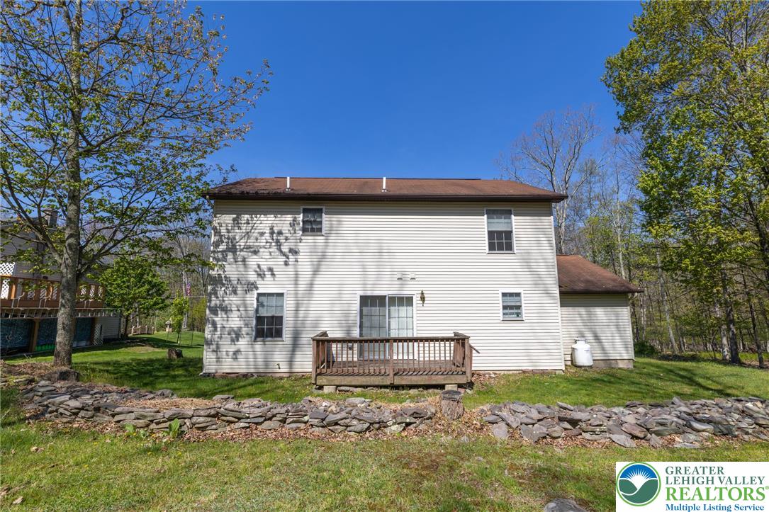 272 Schoolhouse Road