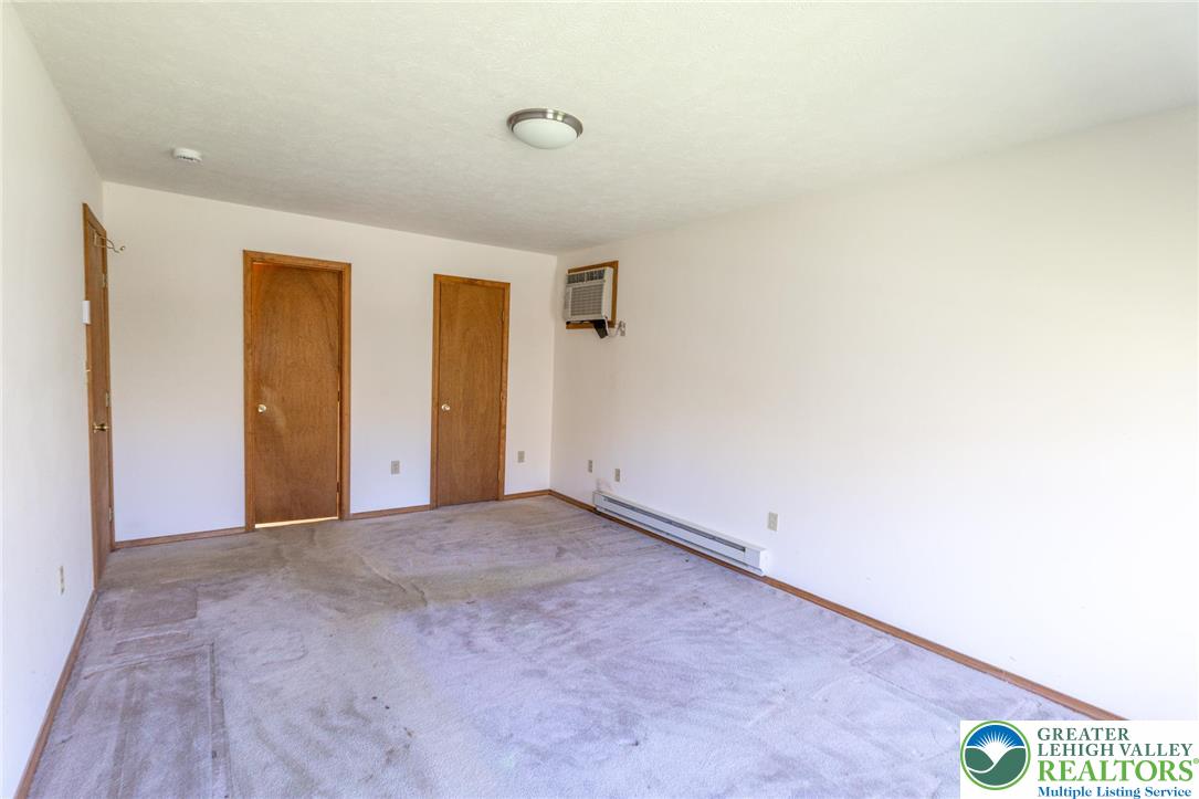 272 Schoolhouse Road