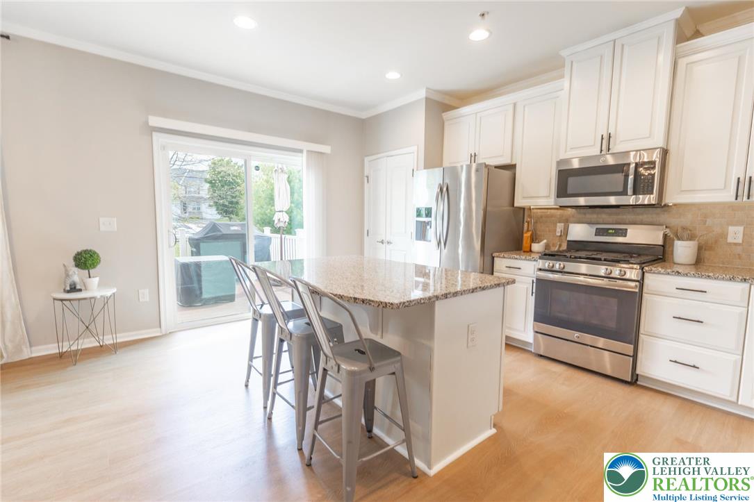 1155 Westminster Drive