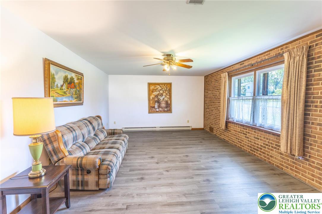 5719 Grouse Drive