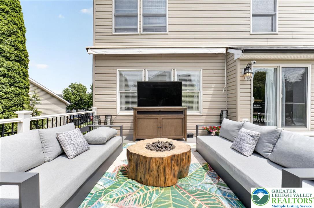 224 Shelley Street