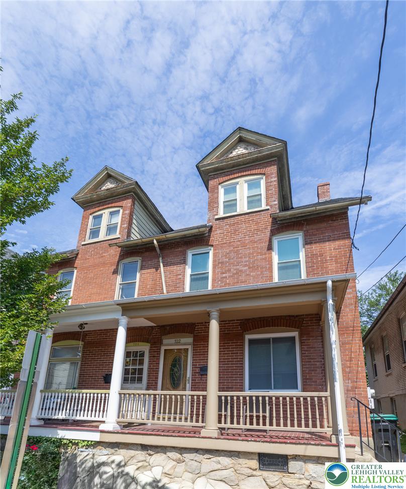 722 Pawnee Street