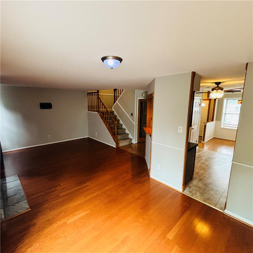 2427 Linksman Lane