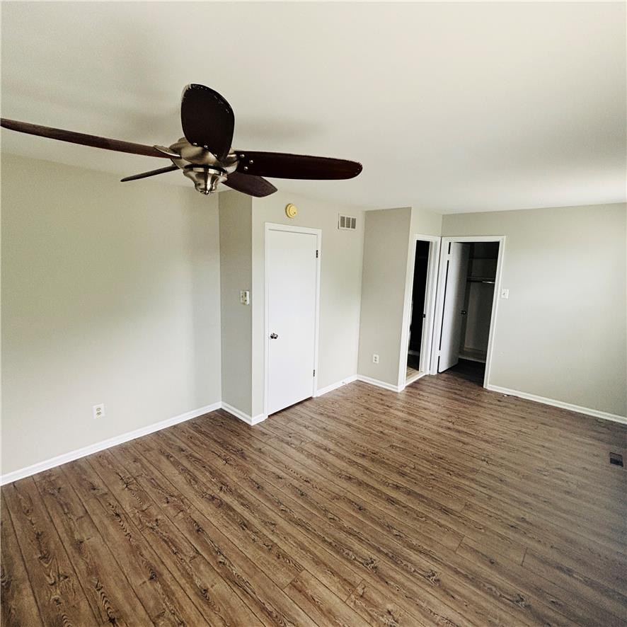 2427 Linksman Lane