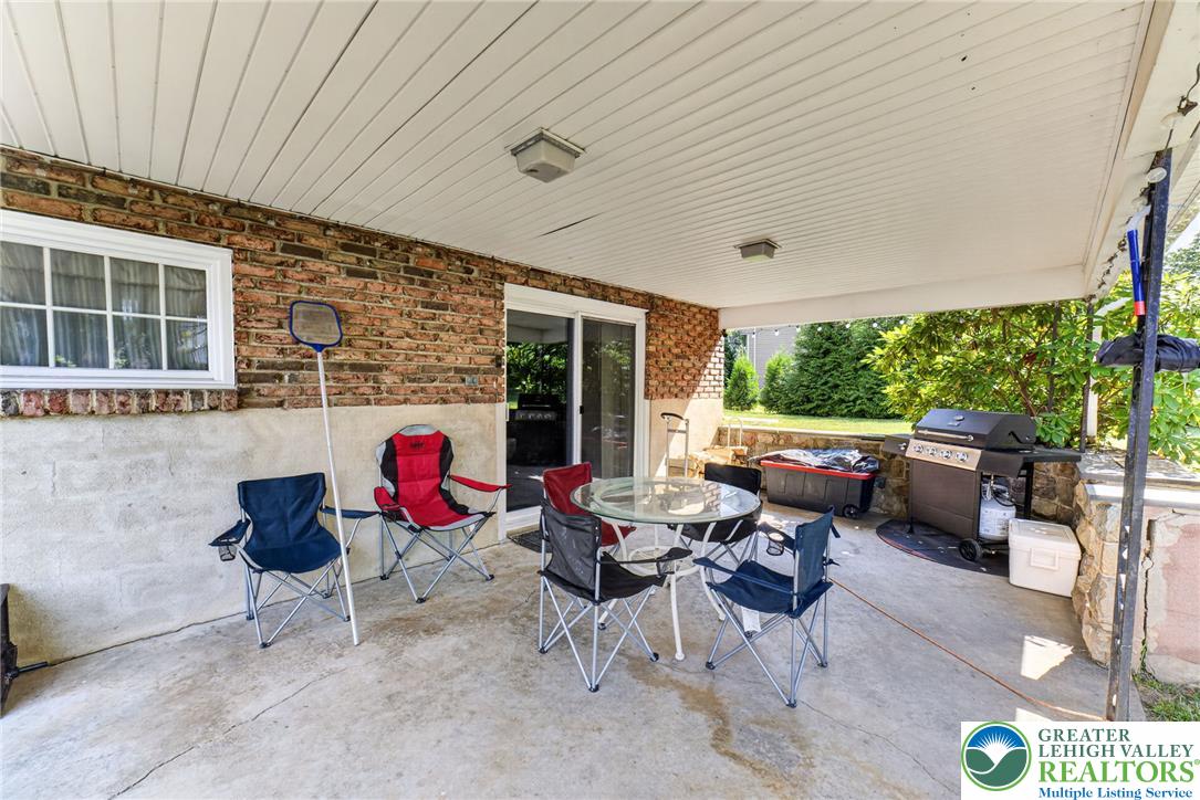 2716 Plymouth Drive