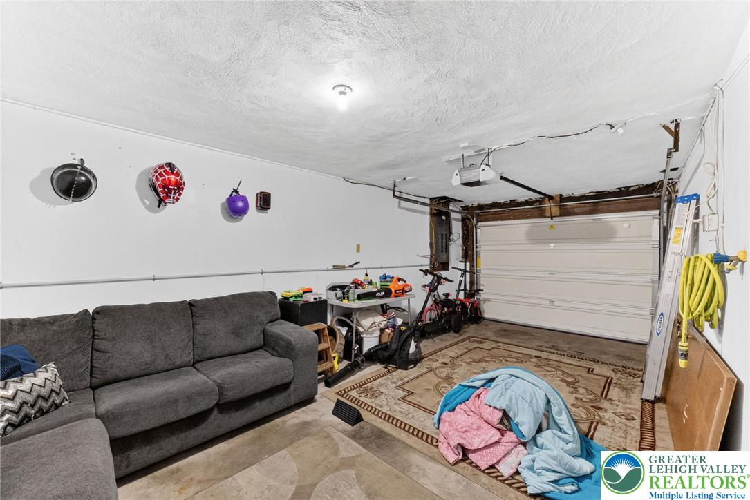 2716 Plymouth Drive
