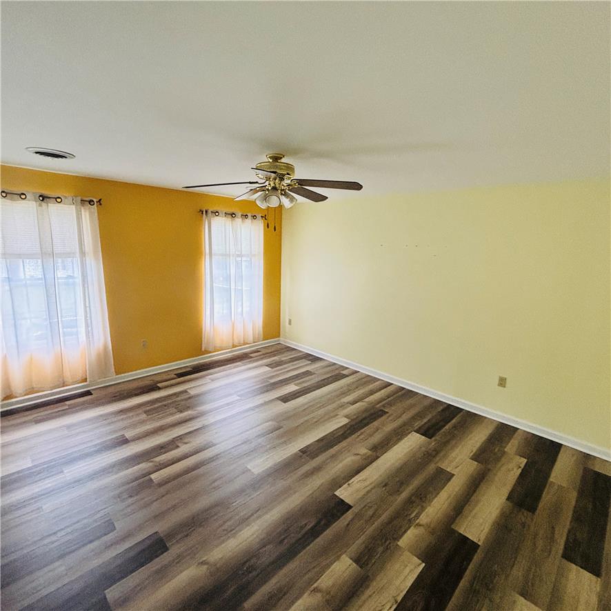 2802 Northampton