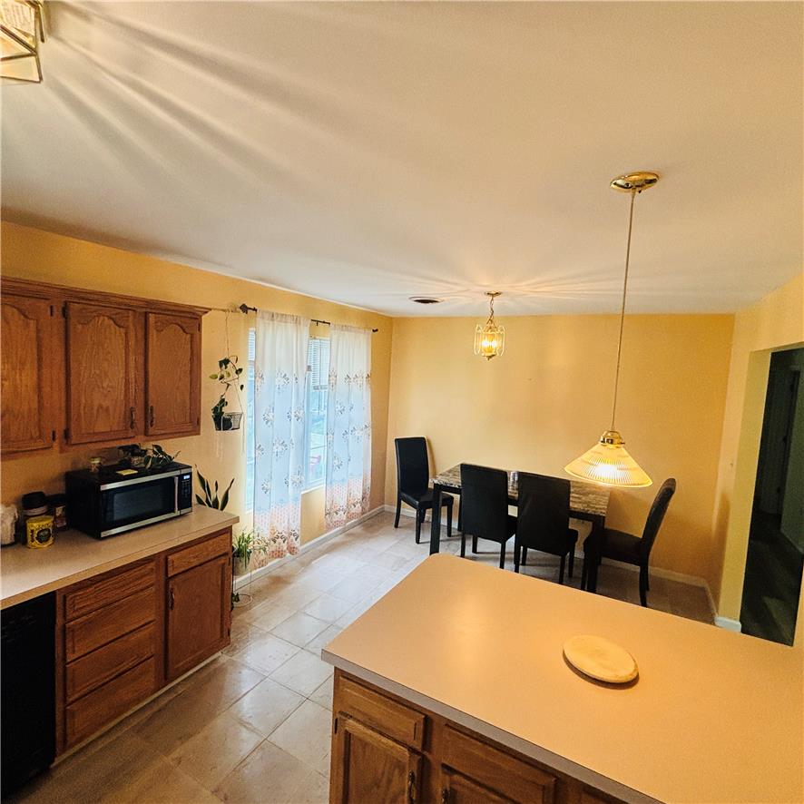 2802 Northampton
